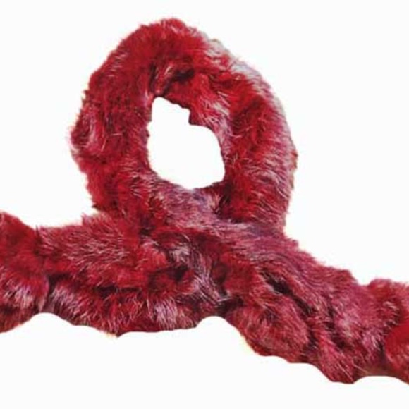 SCARF, RABBIT FUR POM-POMS, BURGUNDY, 29 X 4 INCHES, BOTH SIDES ARE SOFT WOVEN - Picture 4 of 4